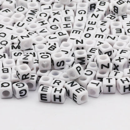 100-500pcs Square White and Black Mixed Letter Acrylic Beads Cube Loose Spacer Alphabet Beads For Jewelry Making Diy Accessories